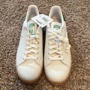 Adidas Stan Smith Groot shoes
